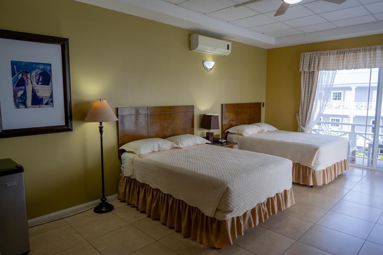 Hotel Casona Del Lago Flores Buitenkant foto