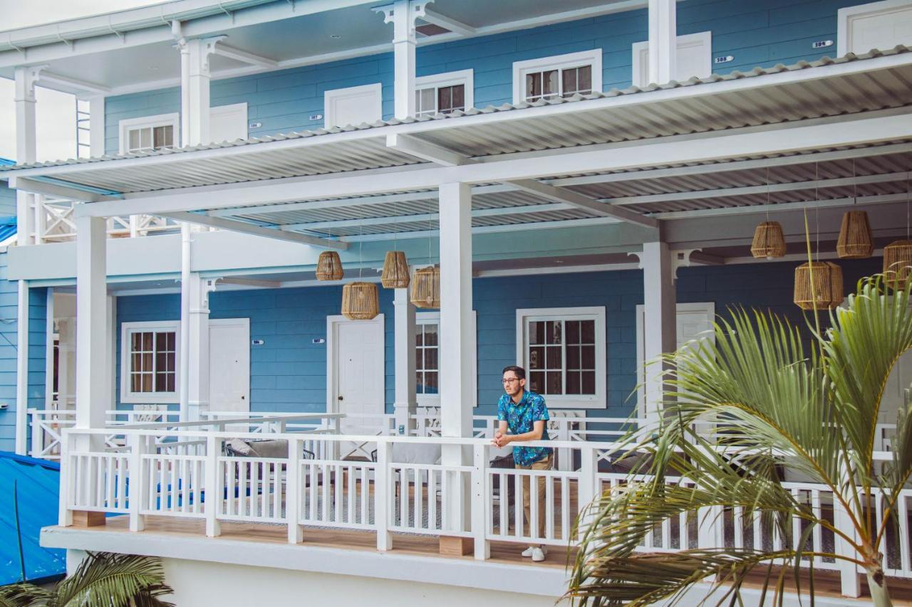 Hotel Casona Del Lago Flores Buitenkant foto